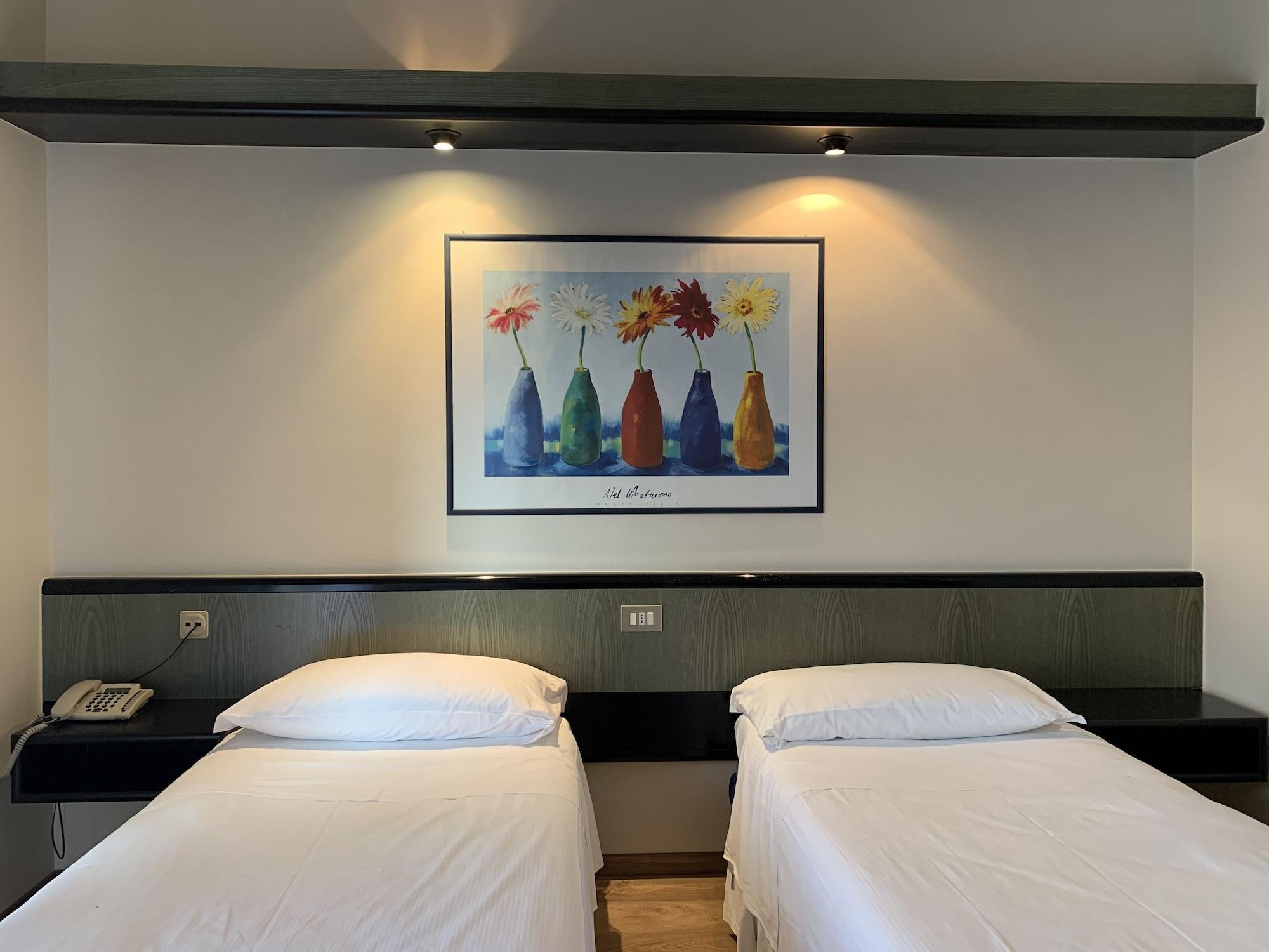 Hotel Parigi 2 & Spa Dalmine Ngoại thất bức ảnh